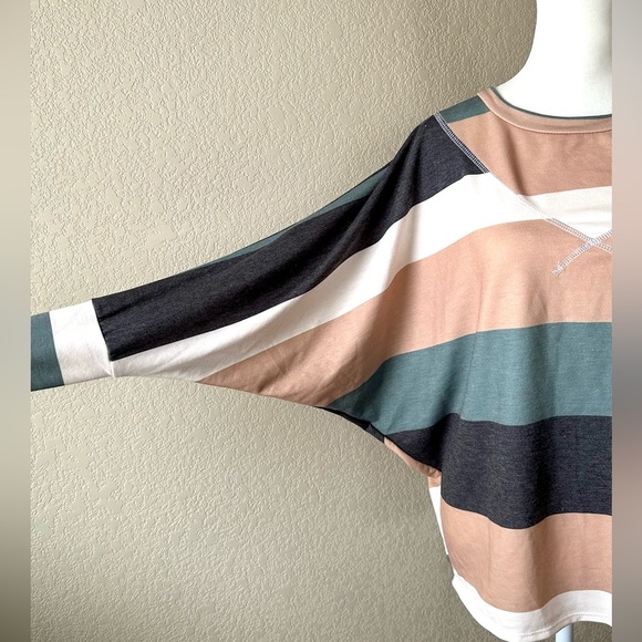 Fantastic Fawn Multi Stripes Dolman Long Sleeve Top - s - Picture 3 of 6